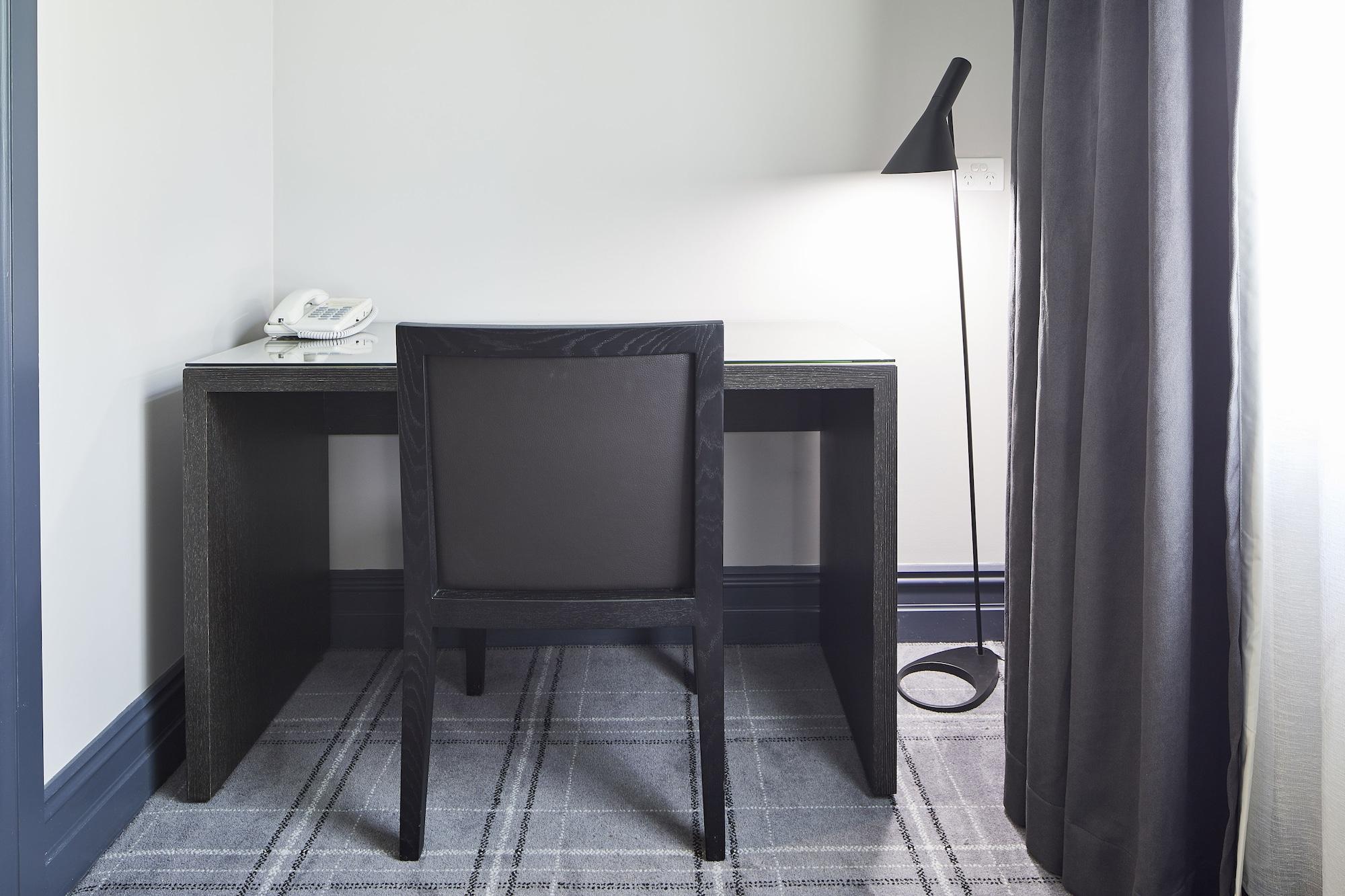 Brassey Hotel - Managed By Doma Hotels Canberra Exteriör bild