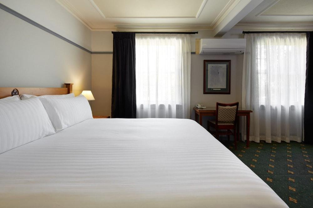 Brassey Hotel - Managed By Doma Hotels Canberra Exteriör bild