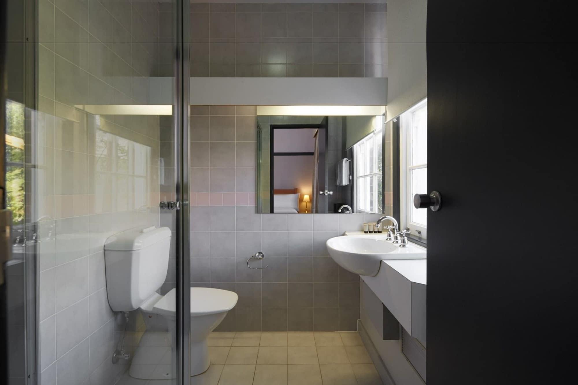 Brassey Hotel - Managed By Doma Hotels Canberra Exteriör bild