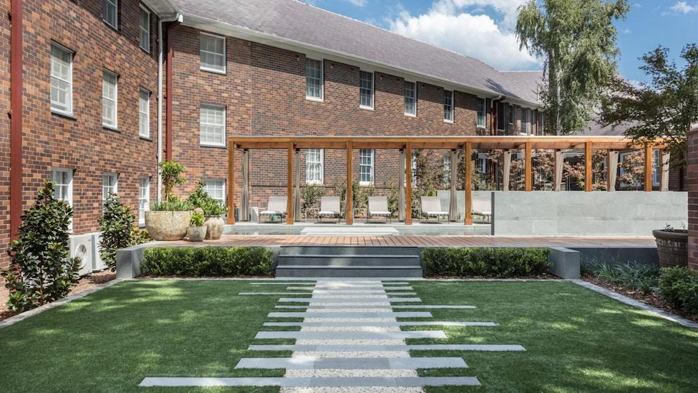 Brassey Hotel - Managed By Doma Hotels Canberra Exteriör bild