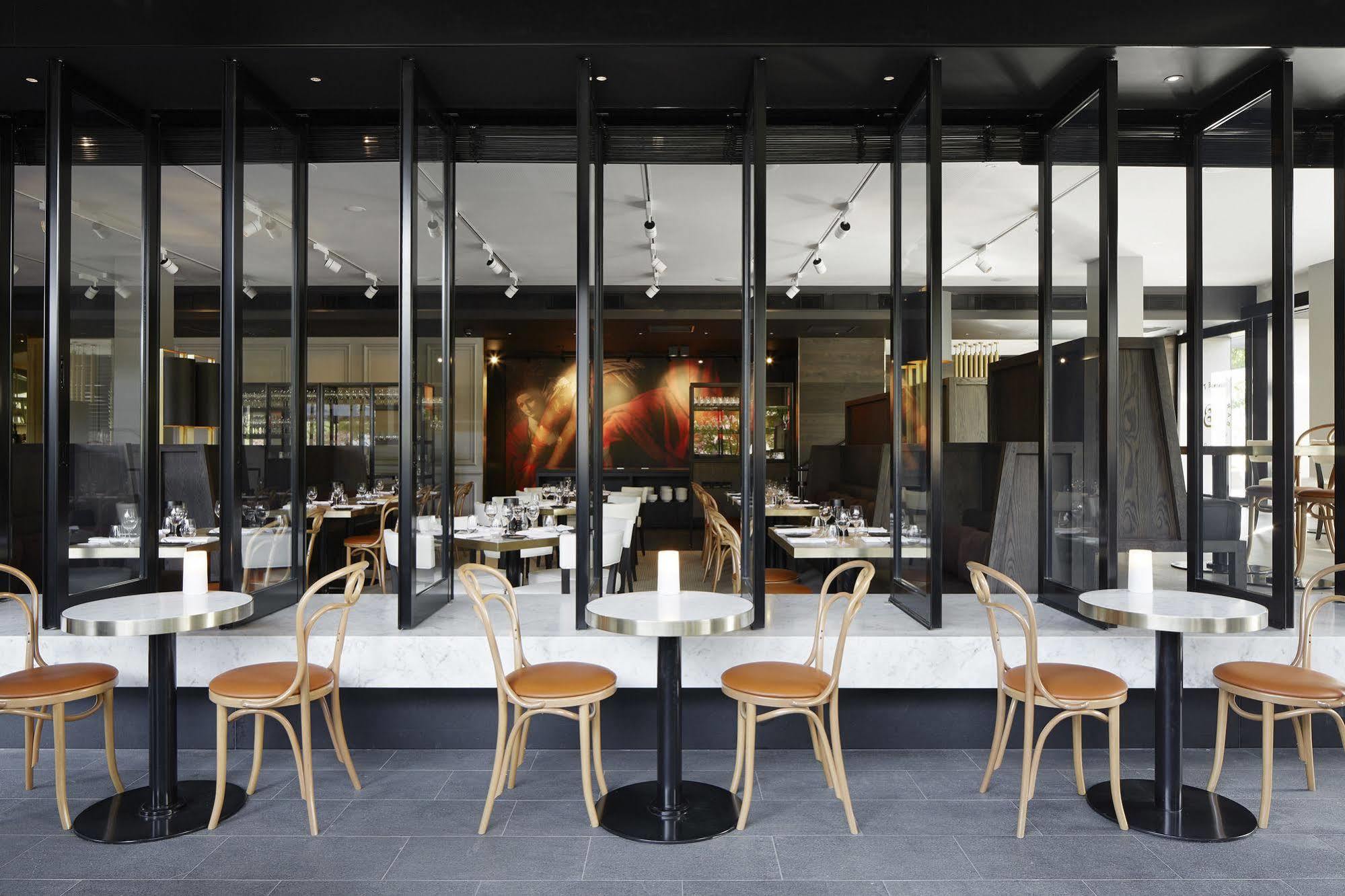 Brassey Hotel - Managed By Doma Hotels Canberra Exteriör bild