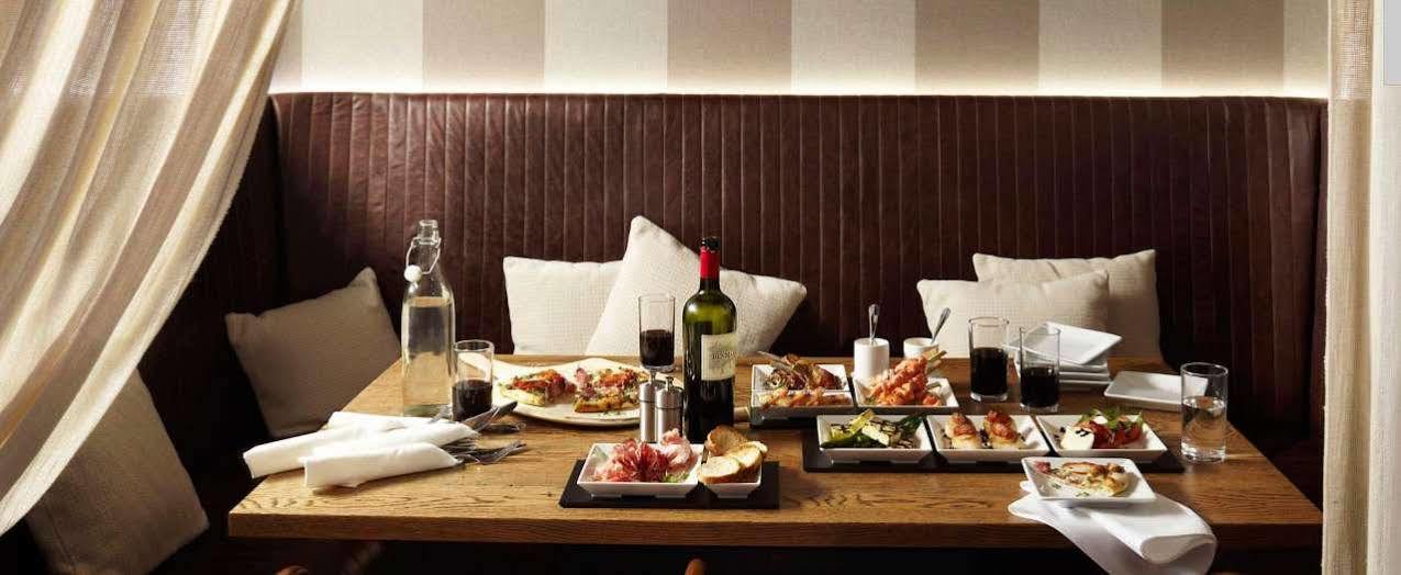 Brassey Hotel - Managed By Doma Hotels Canberra Exteriör bild